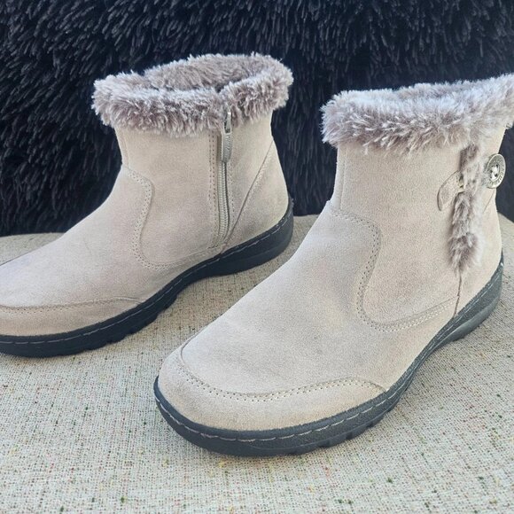 Khombu Shoes - Khombu Women Boots High Top Faux Fur Leather and Man Made Upper Size 7M
